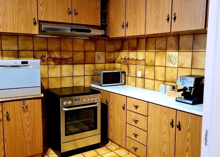 Center Luxury Spacious A&m شقة *