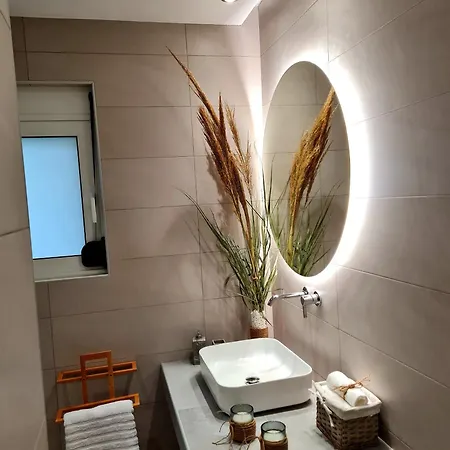 Center Luxury Spacious A&m *