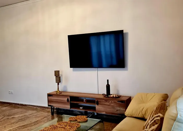 Center Luxury Spacious A&m * Rhodes City