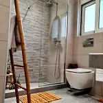 Center Luxury Spacious A&m Apartment *